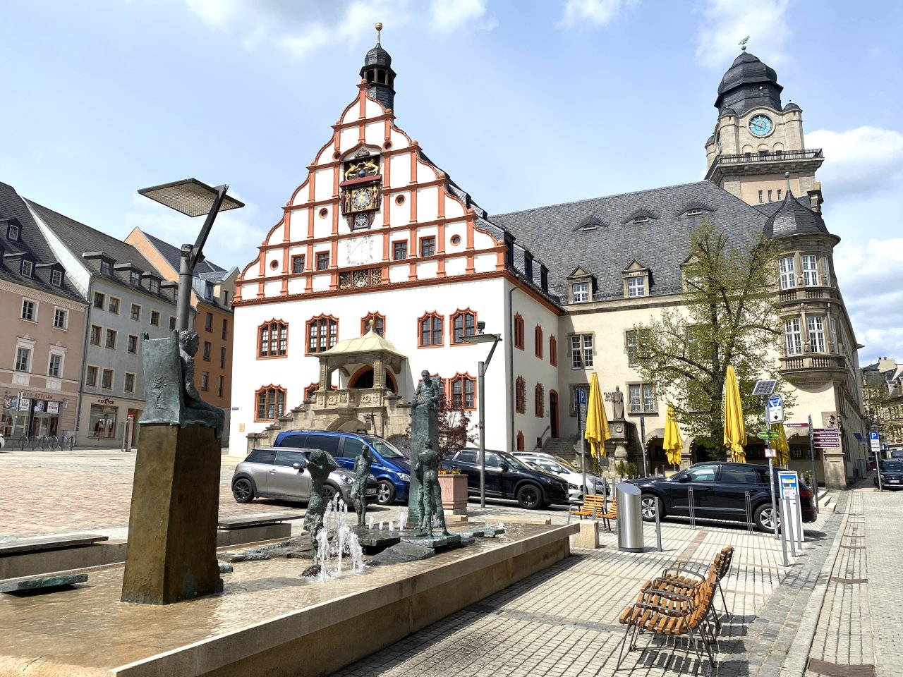 Marktplatz mit Brunnen